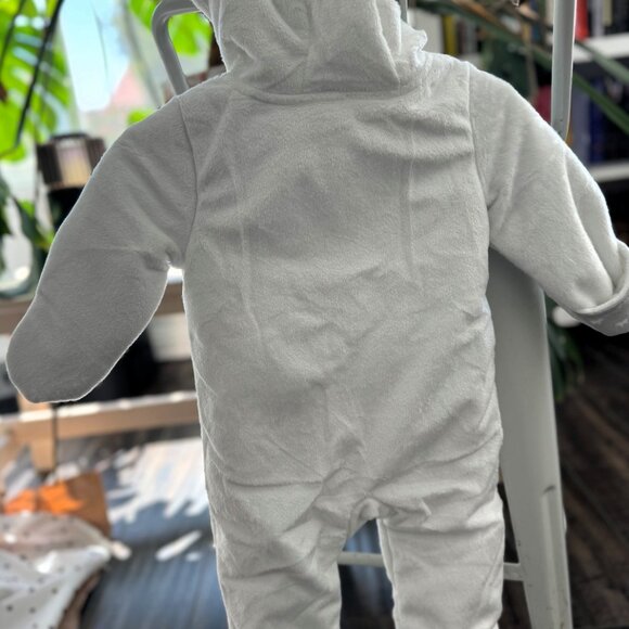 Simple Joys by Carter's Baby Polar Bear Footed Snowsuits, (Size 9-12 months) - Picture 5 of 9